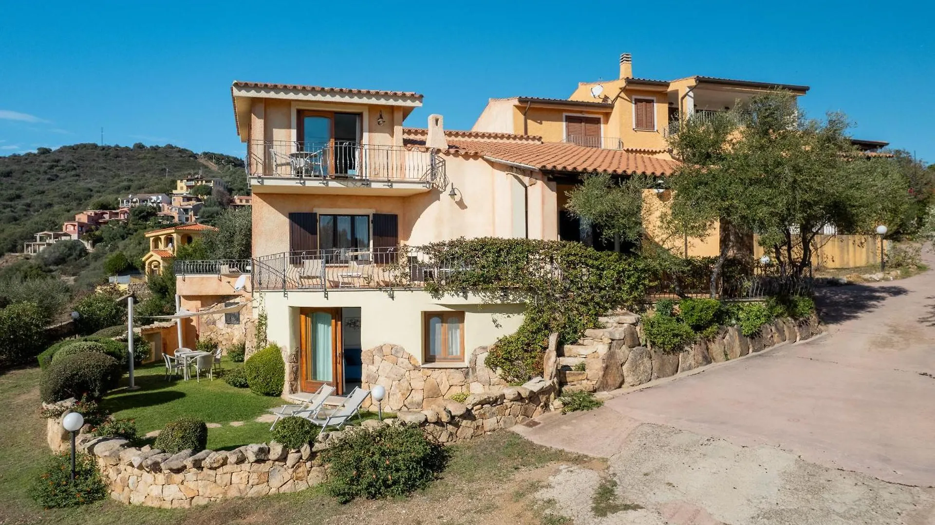 Solaria - Villa Luddui Будони Апартаменты